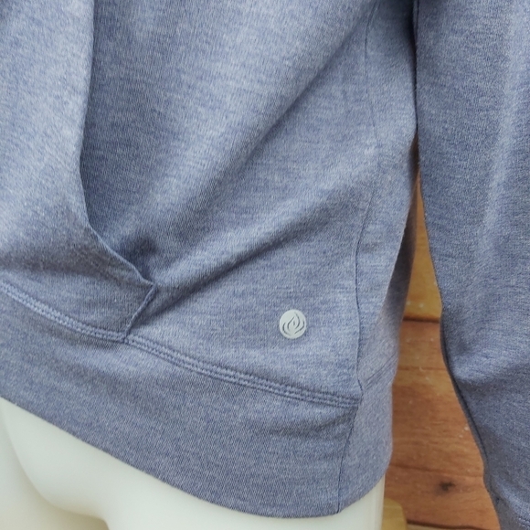 𝅺🍄3/50$🍄 training gym casual crop athletic hoodie - Picture 3 of 6